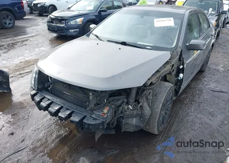 2010 Ford Fusion Hybrid из США, поврежденный, VIN 3FADP0L32AR269949